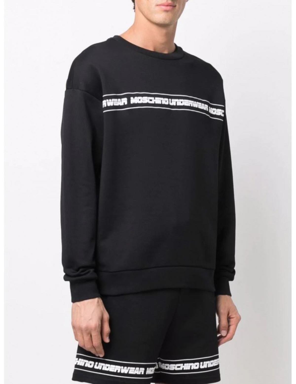 V1724 - - MOSCHINO