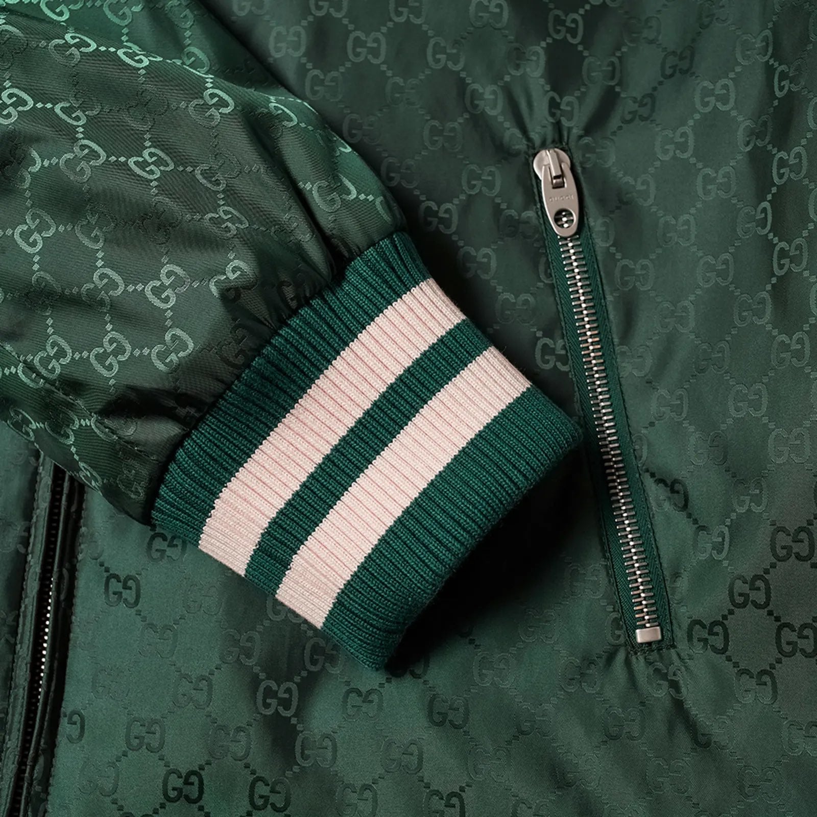 654831 - - GUCCI