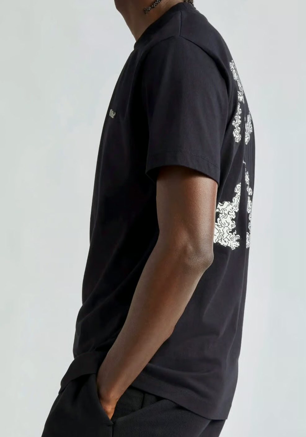 CLOUS ARROW SLIM SS TEE - - OFF-WHITE