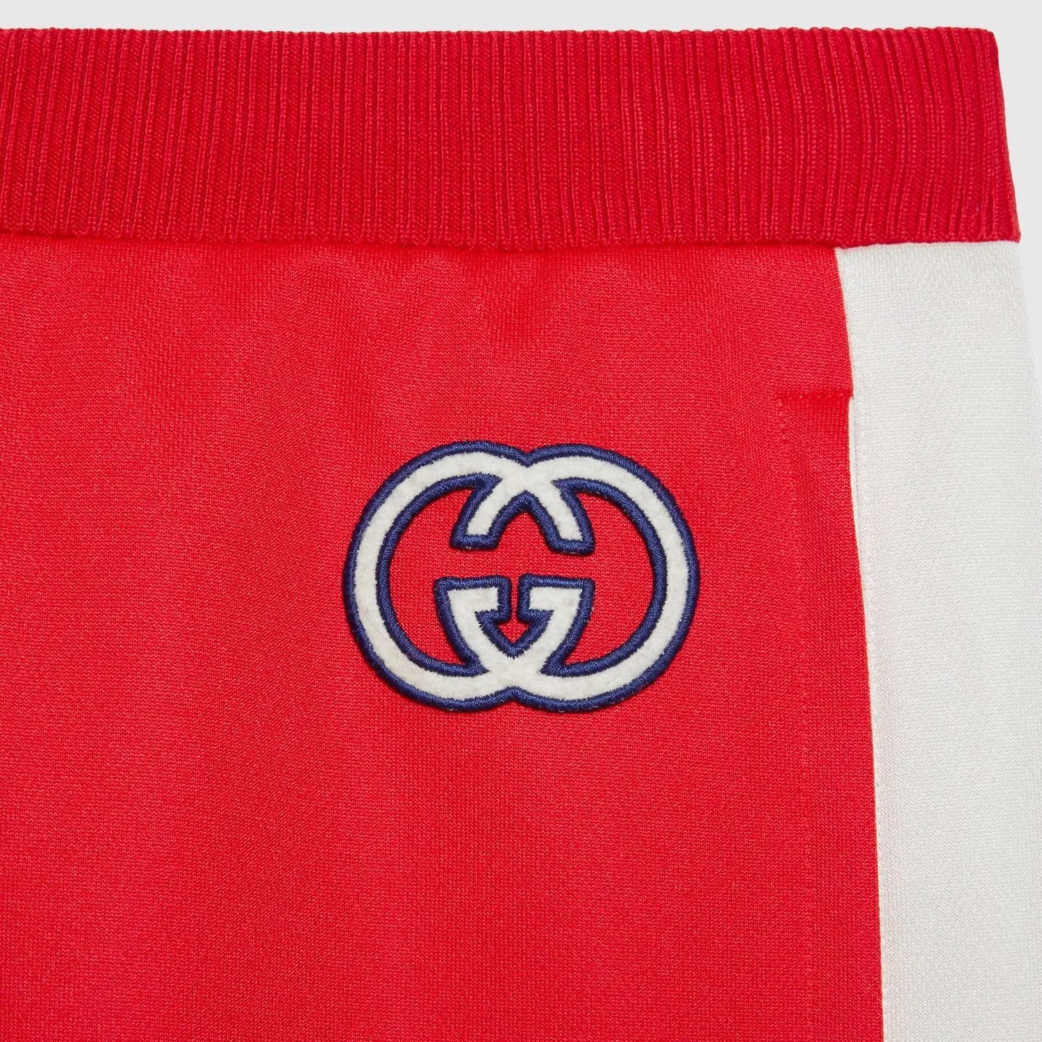 741490 - - GUCCI
