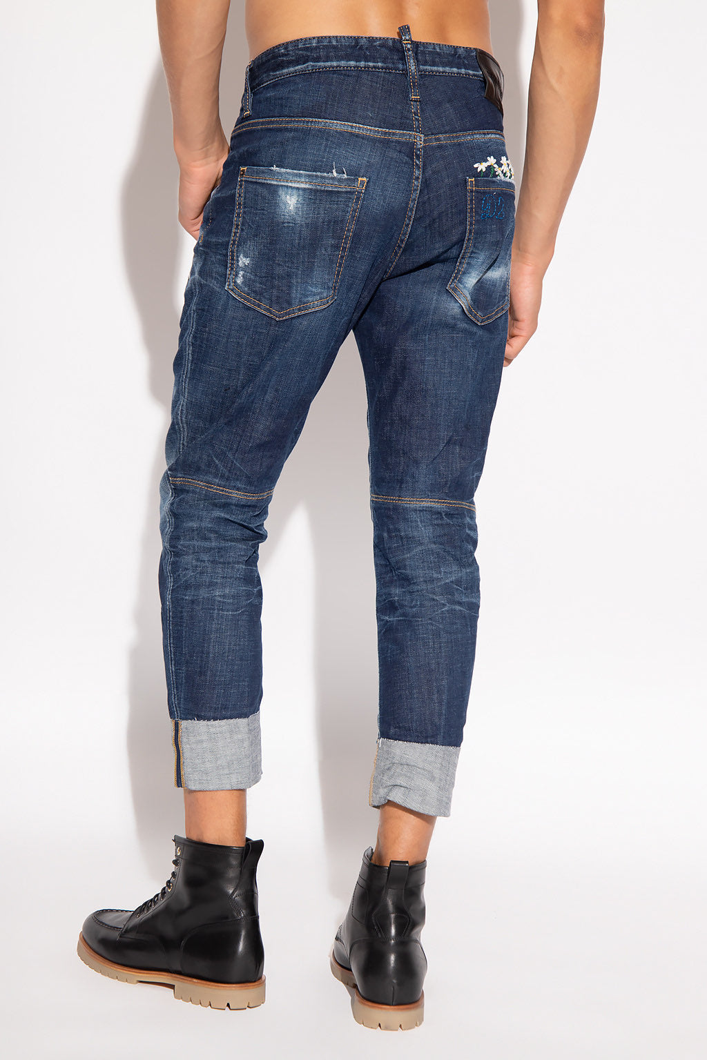 S74LB1154 - - DSQUARED2
