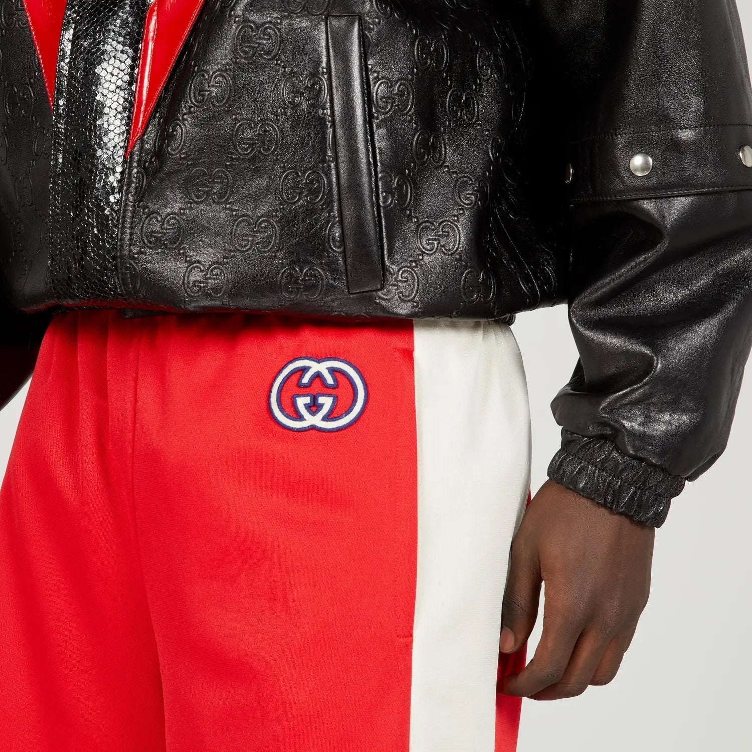 741490 - - GUCCI
