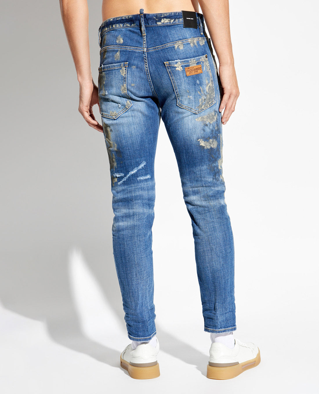 S74LB1583 - - DSQUARED2