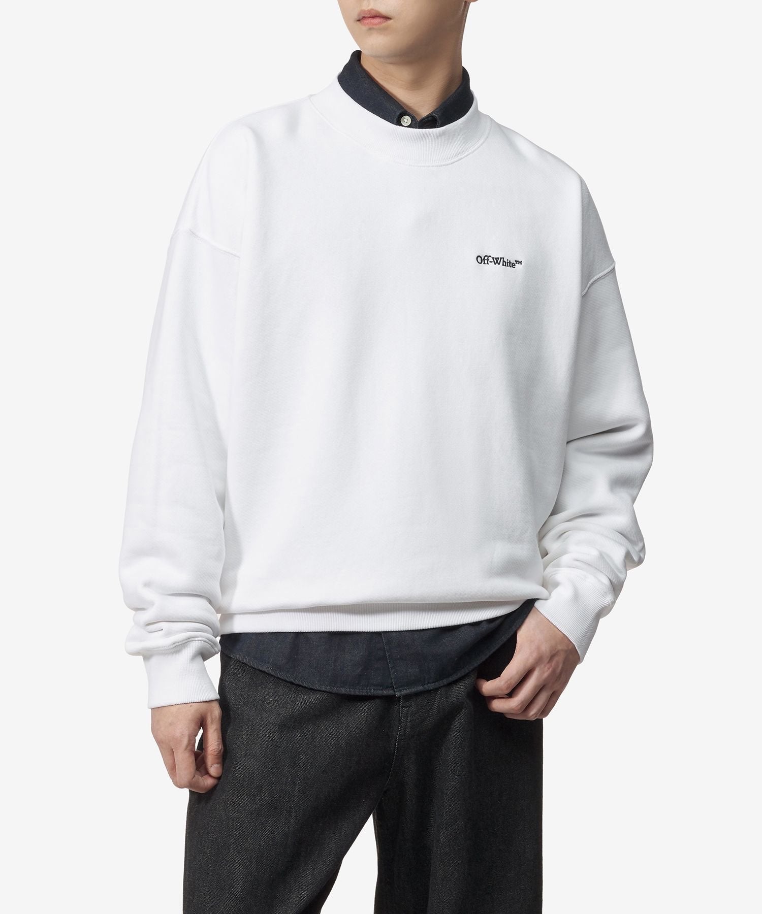 TATTOO ARROW SKATE CREWNEC - - OFF-WHITE