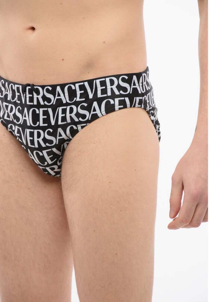 1002515 - - VERSACE