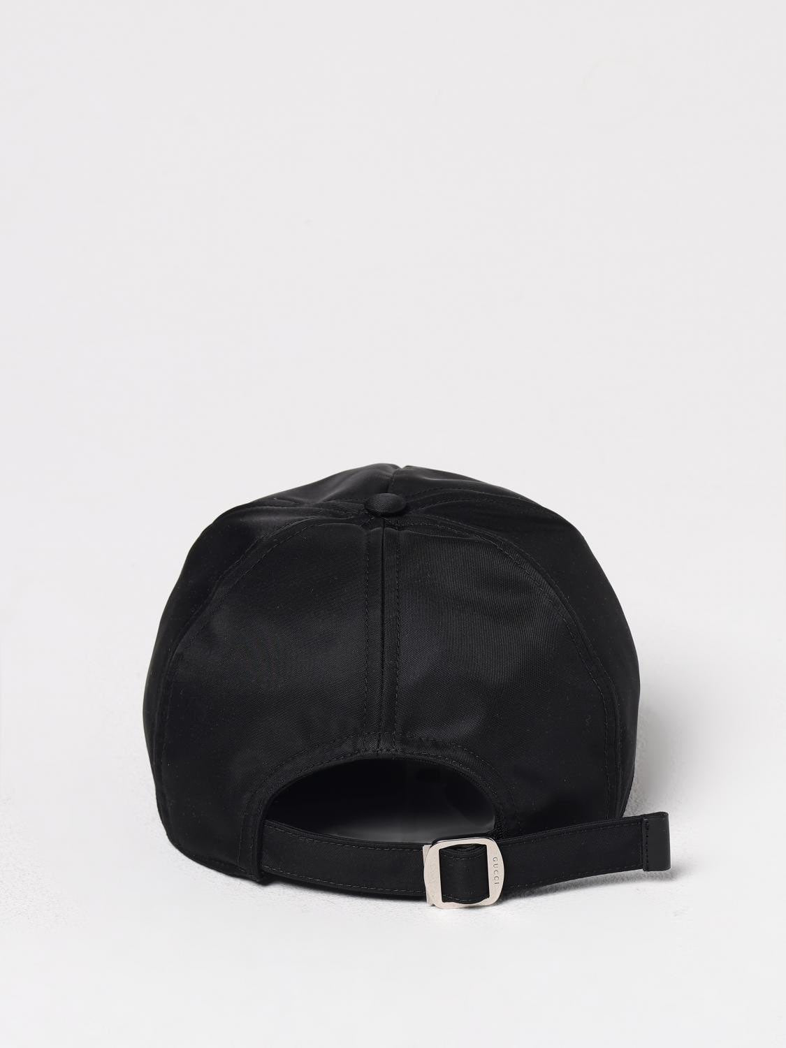 813461 - - GUCCI
