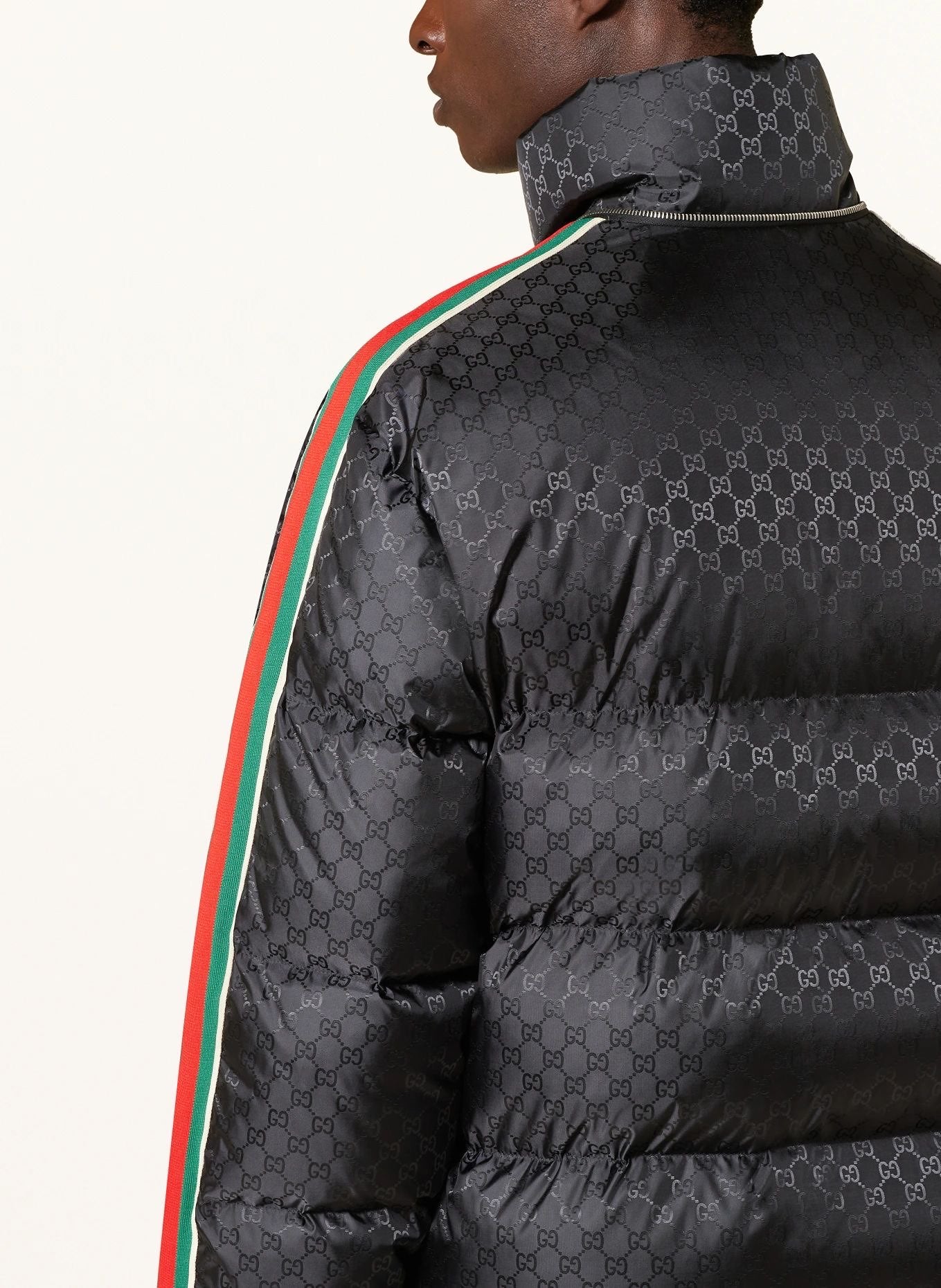 715519 - - GUCCI