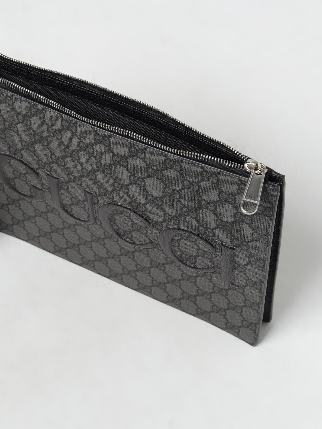 768374 - - GUCCI
