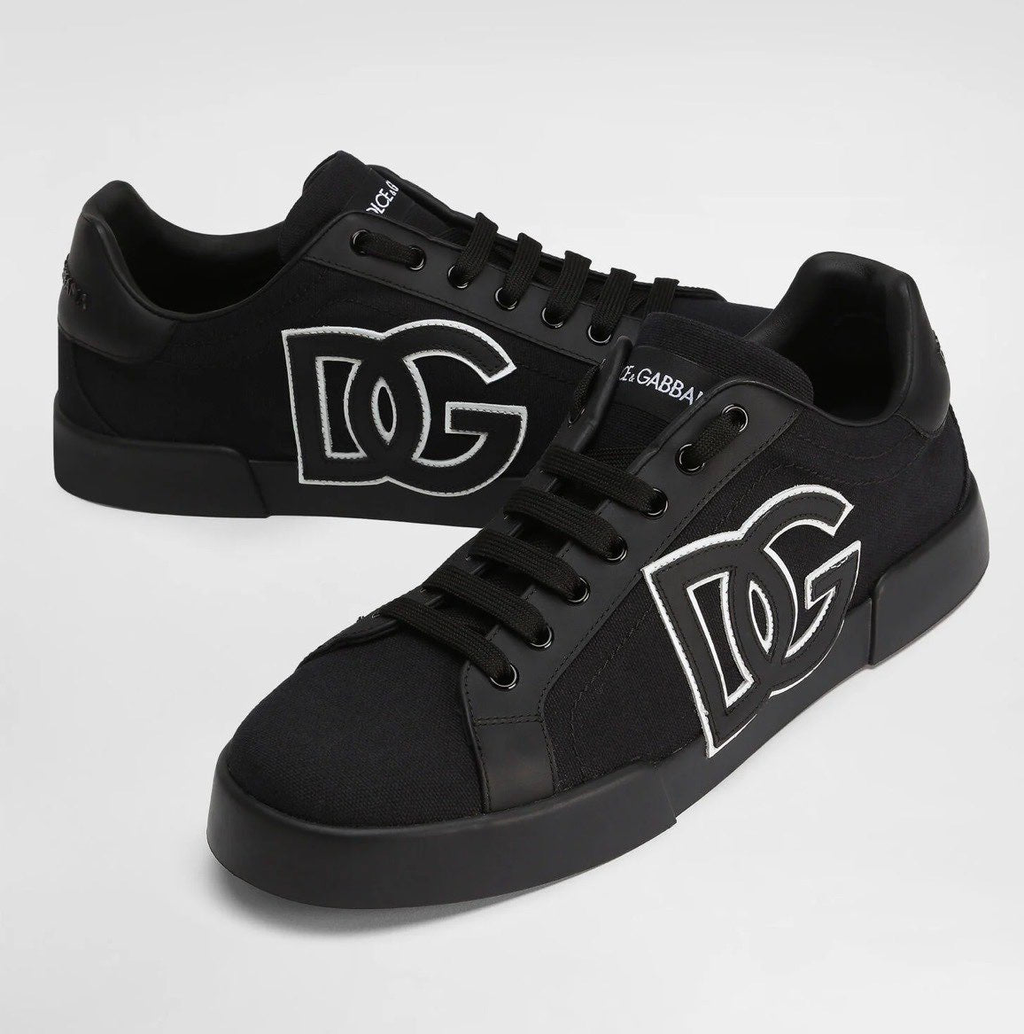 CS2343 - - DOLCE & GABBANA