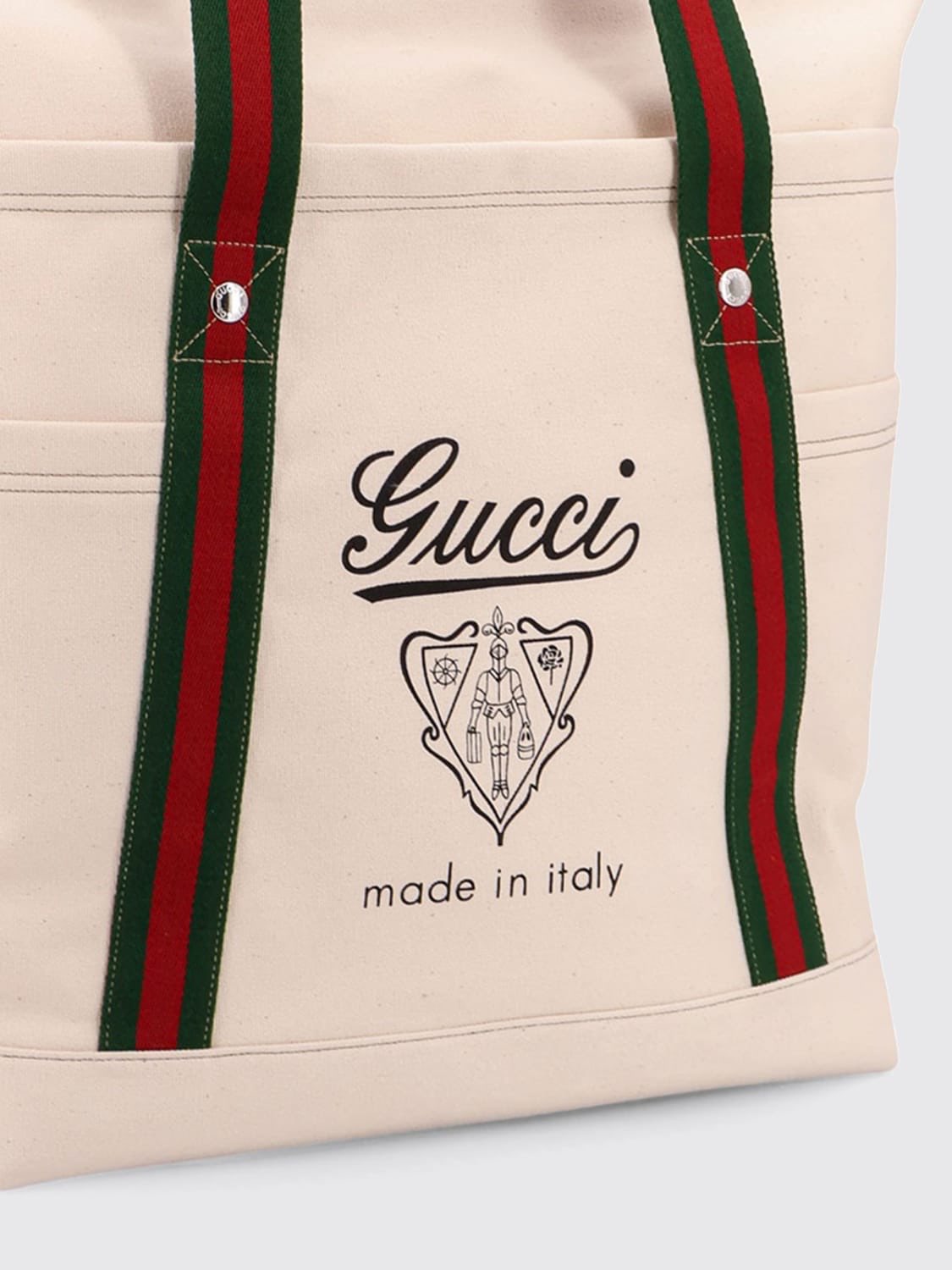 816863 - - GUCCI
