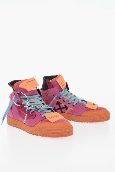OFF COURT. -  - OFF-WHITE