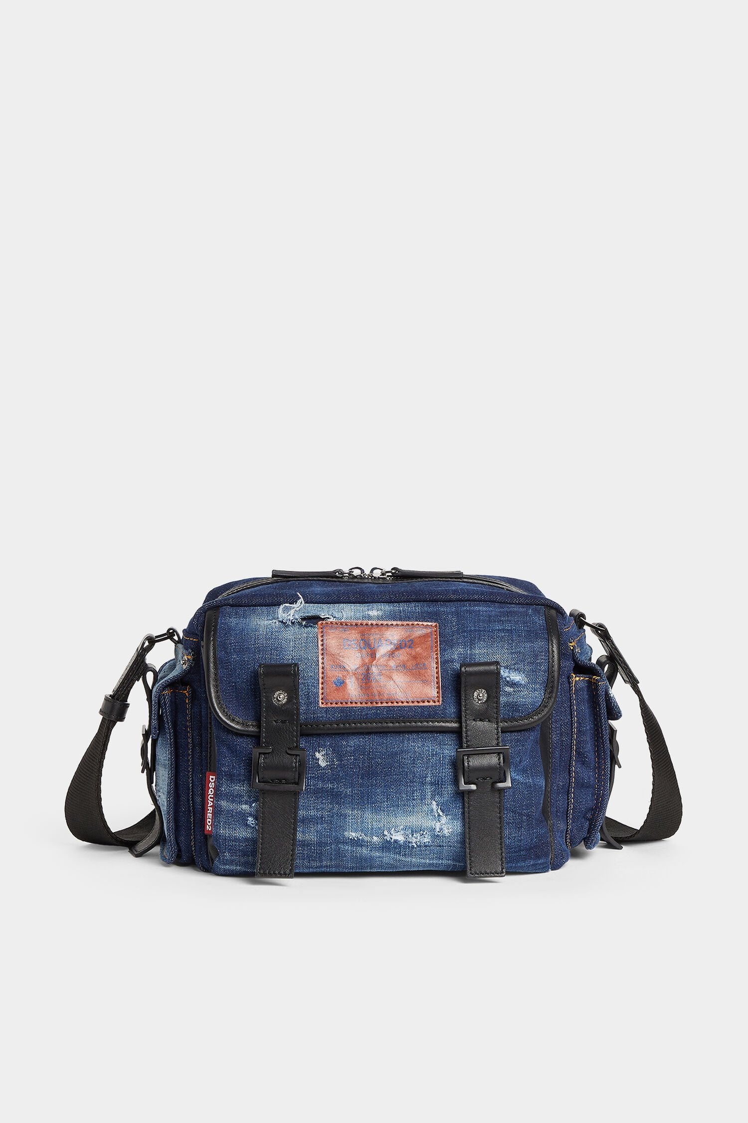 cbm0075 -  - DSQUARED2
