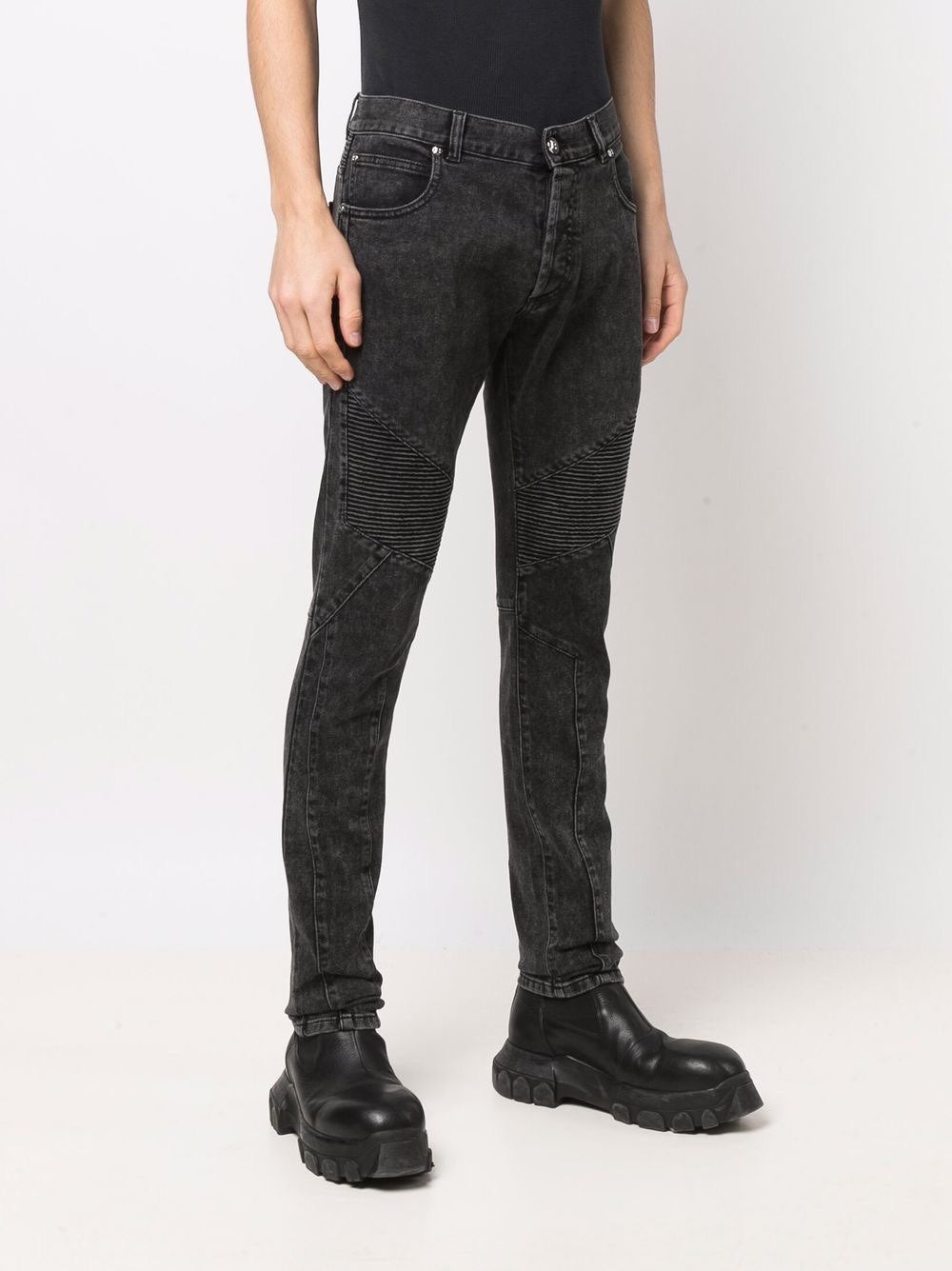 XH1MG065 -  - BALMAIN
