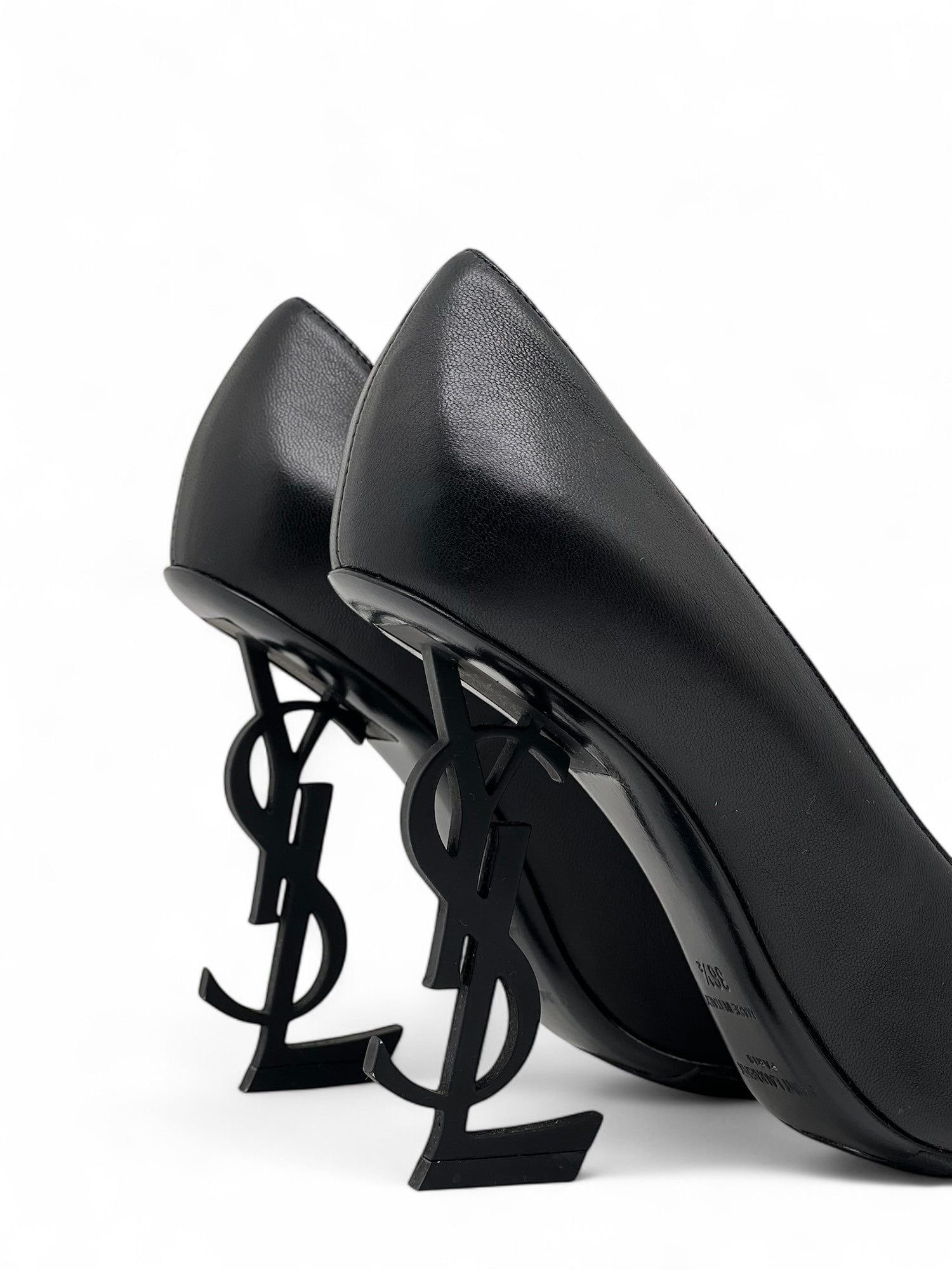 472011 -  - SAINT LAURENT