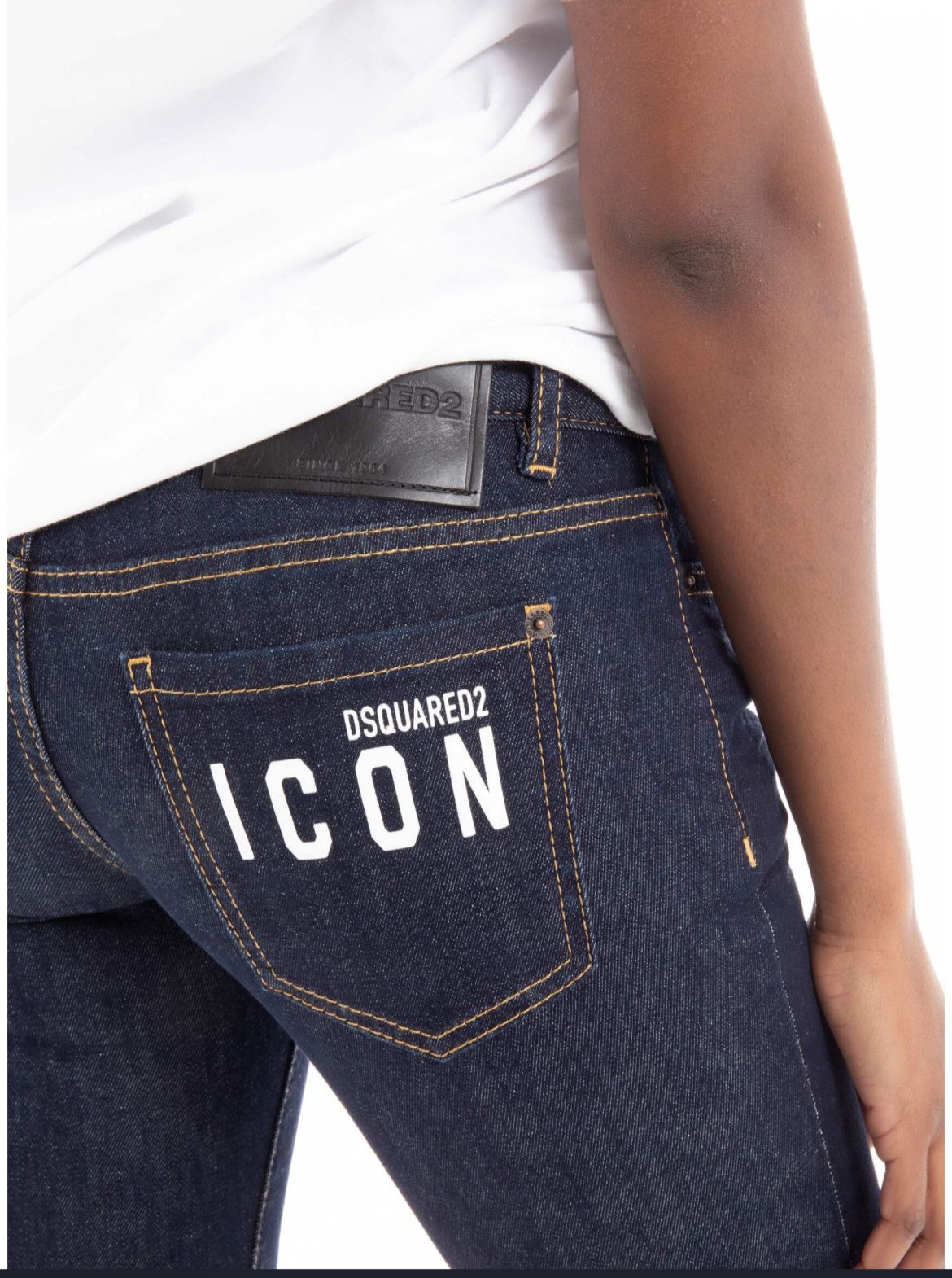 S80LA0042 -  - DSQUARED2 DONNA