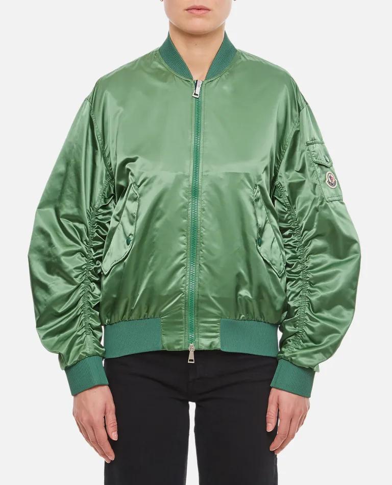 TER -  - MONCLER