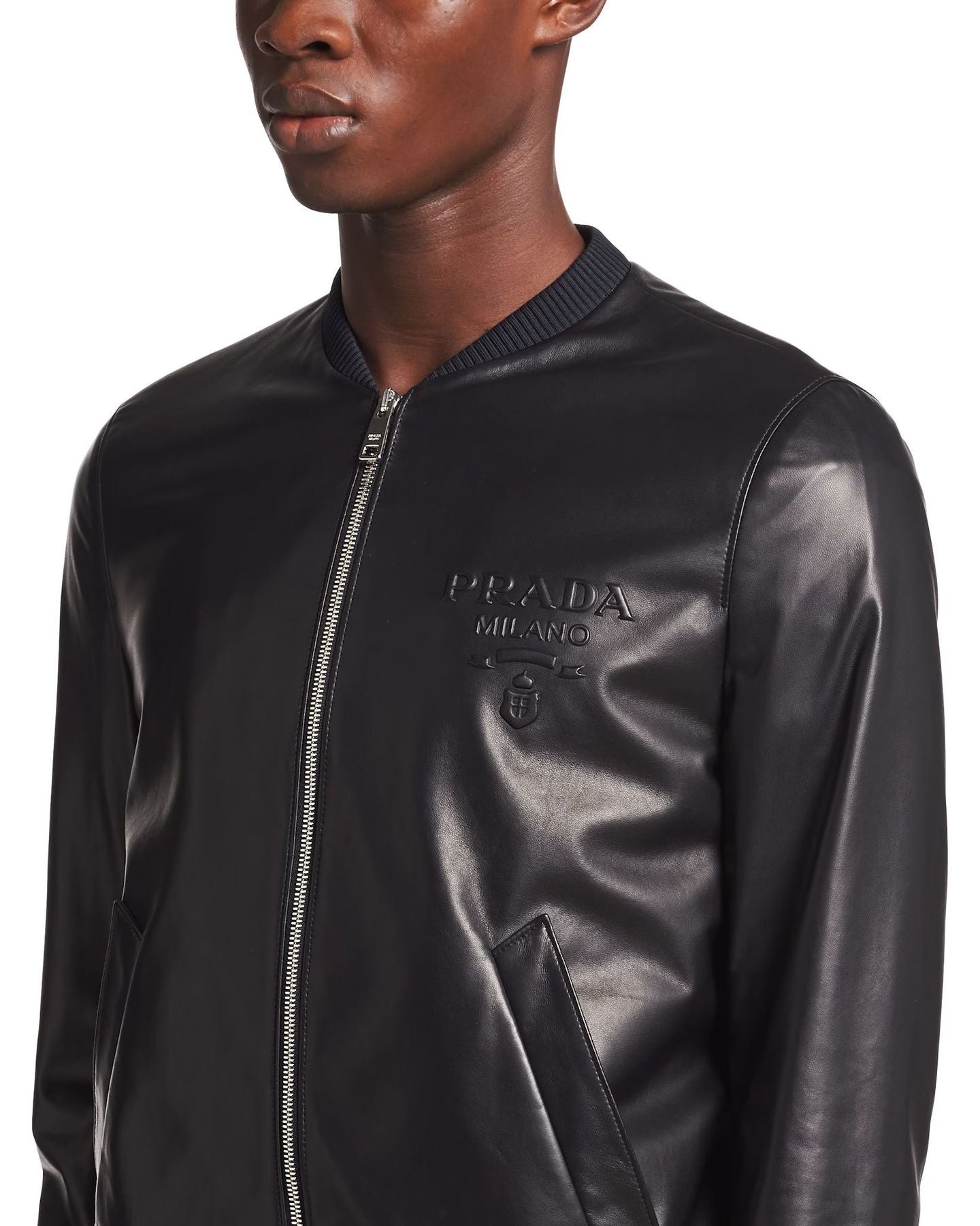 UPW422 -  - PRADA